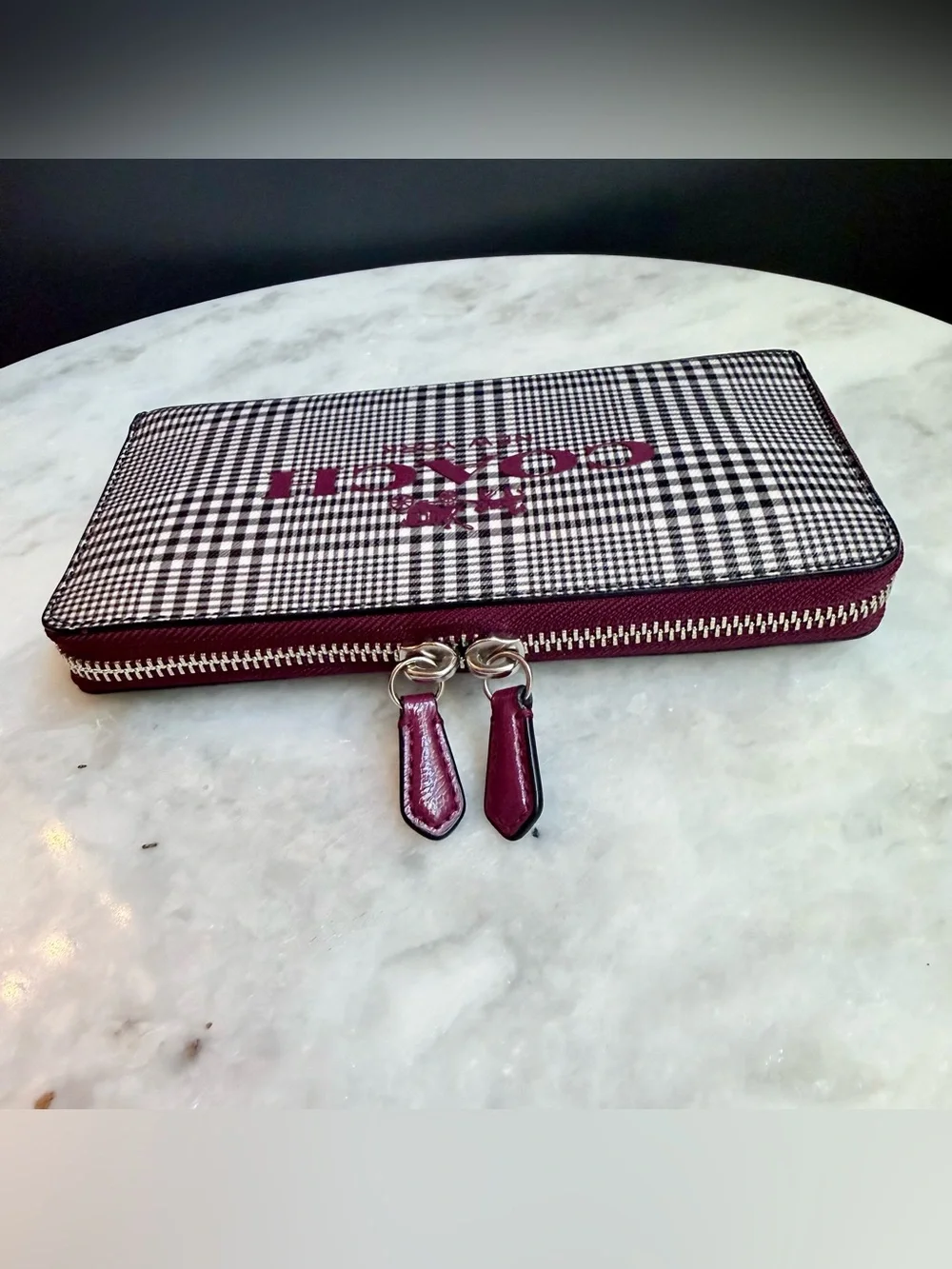 Coach Peyton Glen Plaid Accordion Zip Wallet F52138 G1453 Cranberry Rare 2014